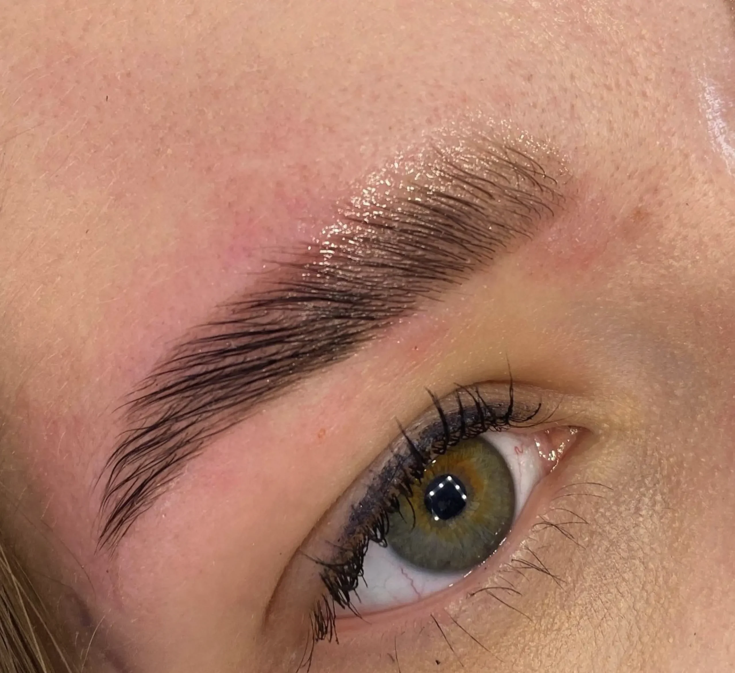 how long does microblading last